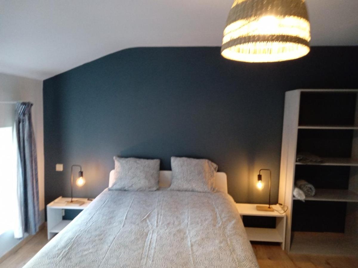 Le Vieux Noyer Bed & Breakfast Nassogne Exterior foto