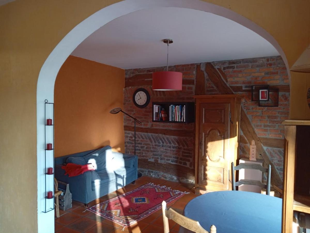Le Vieux Noyer Bed & Breakfast Nassogne Exterior foto